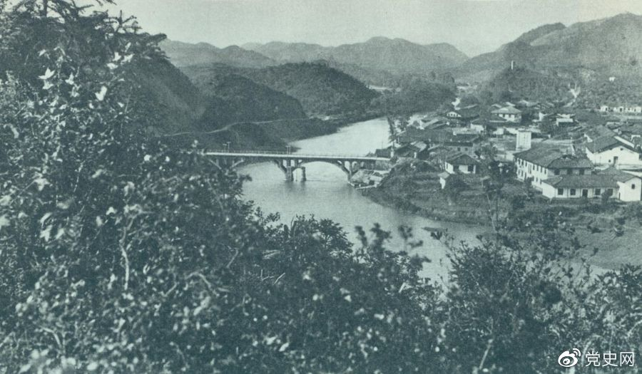 1930年12月，紅軍在龍岡地區(qū)殲滅國(guó)民黨軍第十八師近一萬(wàn)人，活捉敵師長(zhǎng)張輝瓚。圖為作戰(zhàn)舊址江西興國(guó)東北的龍岡。